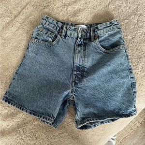 Zara Mom Fit High Rise Short